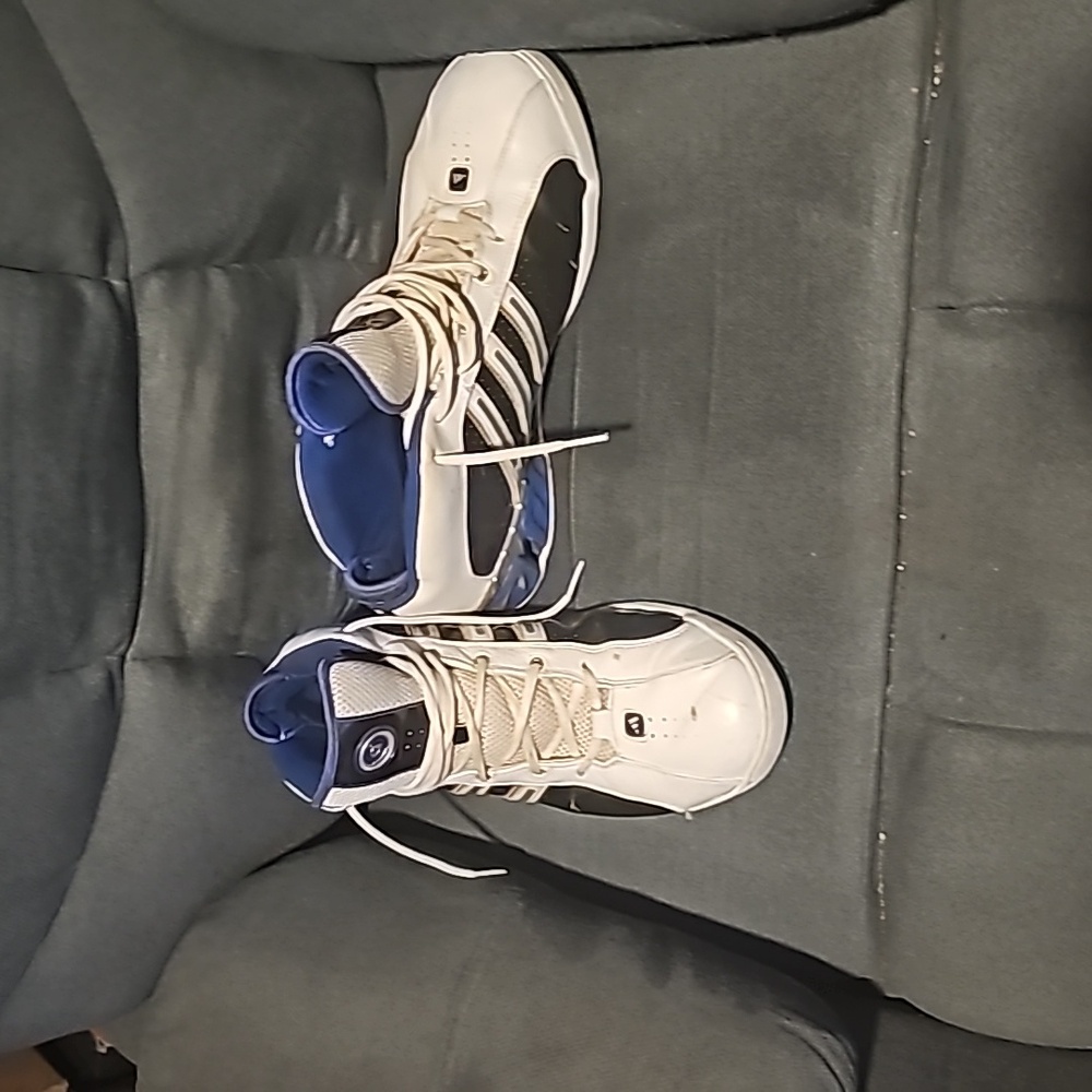 Adidas basketball 2006 white and blue sneakers adiprene 657001 RARE FIND Size 13